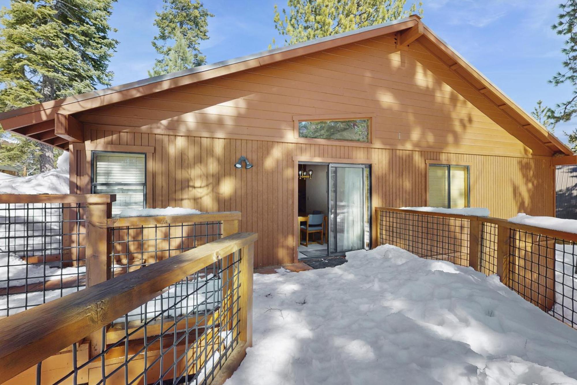 Tuna Bush Truckee Exterior photo