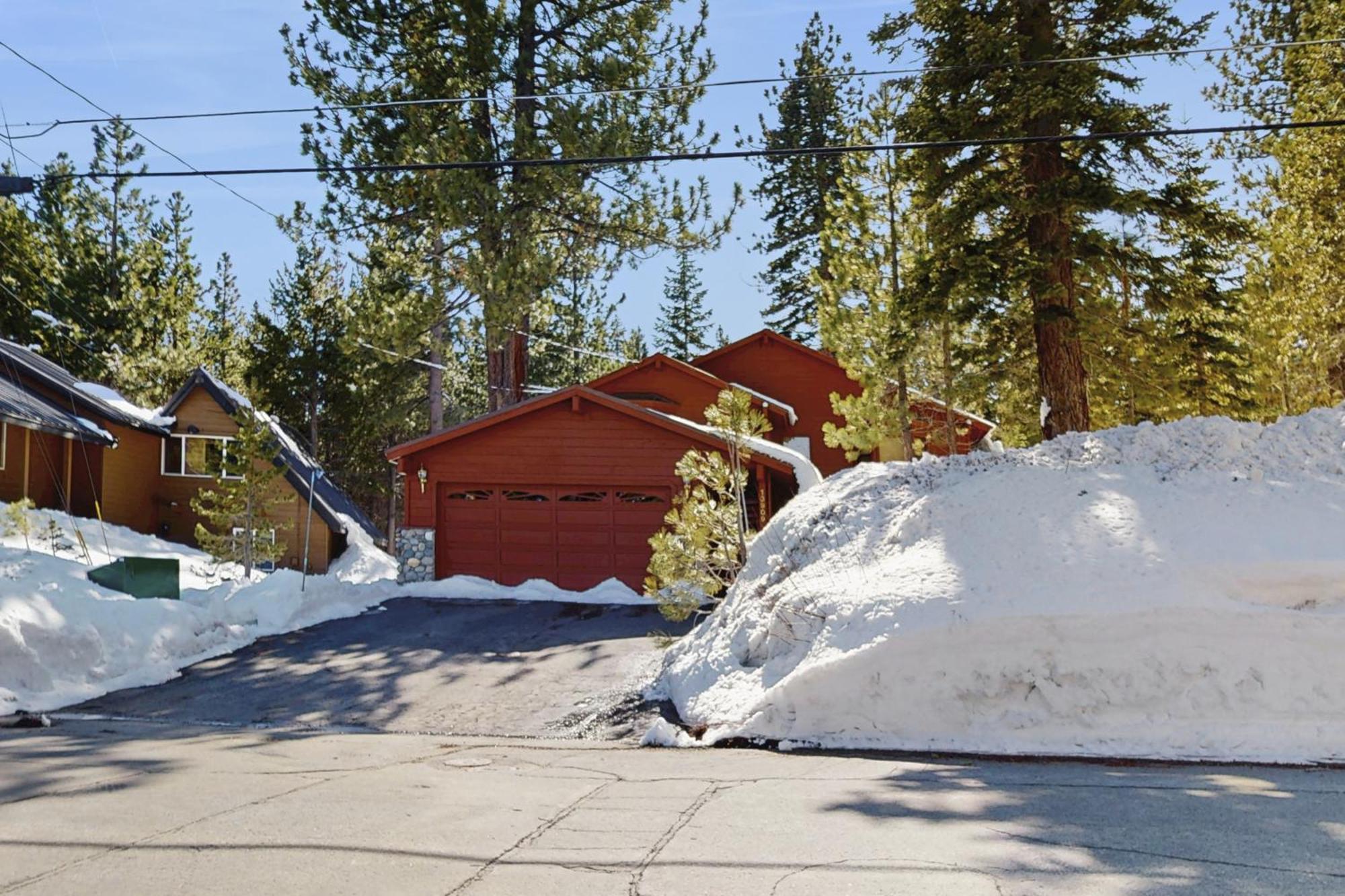 Tuna Bush Truckee Exterior photo